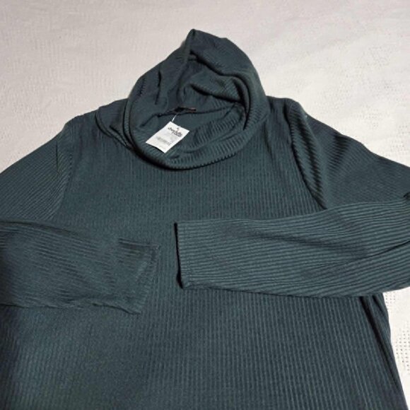 Womens Dress - Picture 10 of 13